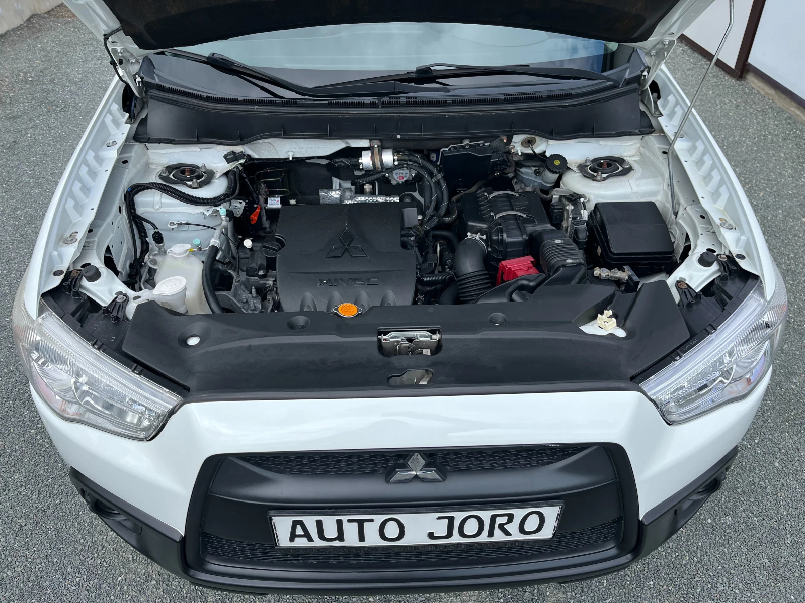 Mitsubishi ASX 1.6i-Газов Инжекцион, снимка 17 - Автомобили и джипове - 54389429
