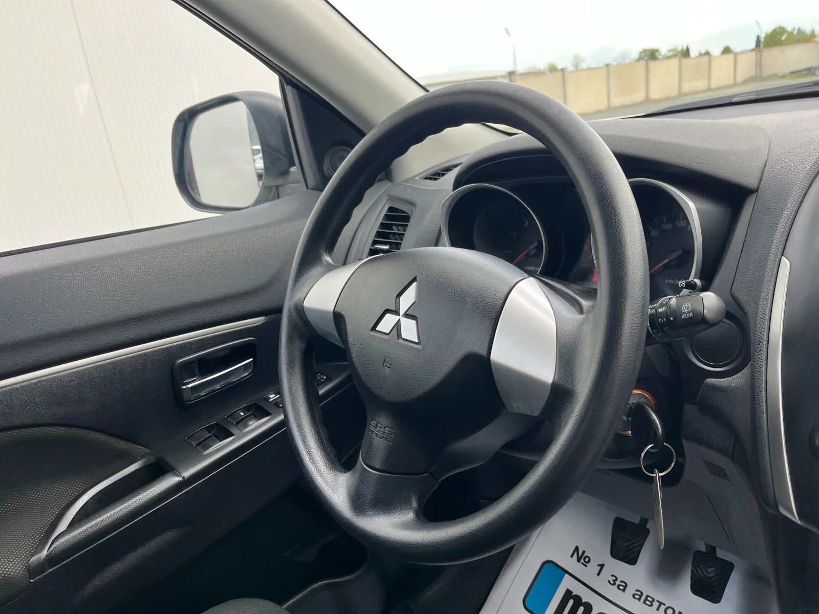 Mitsubishi ASX 1.6i-Газов Инжекцион, снимка 9 - Автомобили и джипове - 54389429