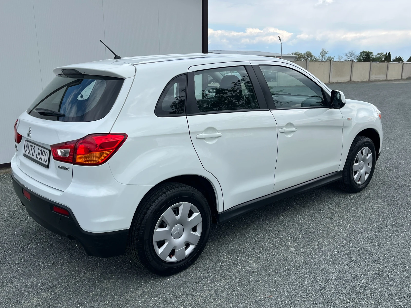 Mitsubishi ASX 1.6i-Газов Инжекцион, снимка 5 - Автомобили и джипове - 54389429