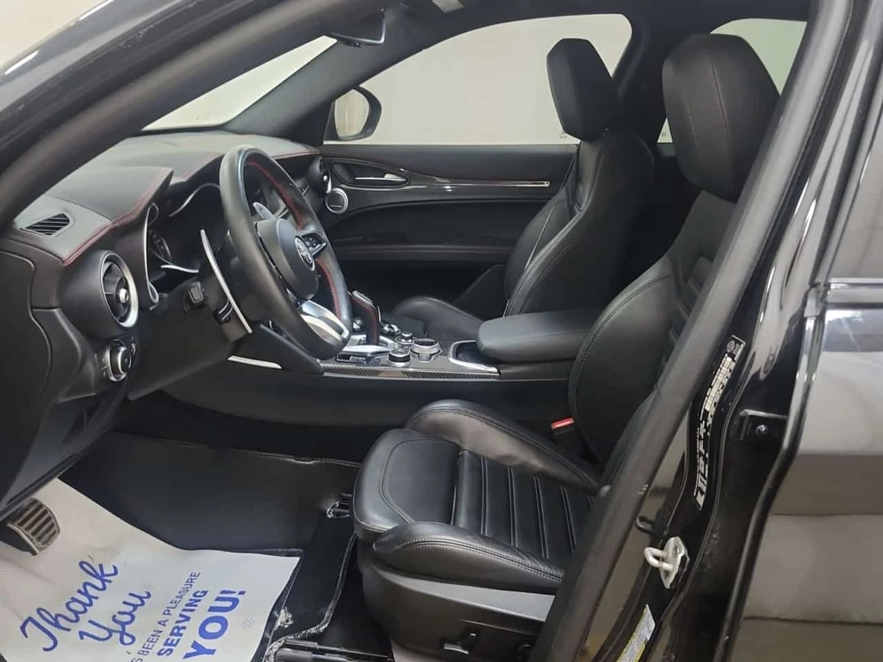 Alfa Romeo Stelvio * ESTREMA * CARFAX * БЕЗ ПЪРВОНАЧАЛНА ВНОСКА, снимка 5 - Автомобили и джипове - 54614982