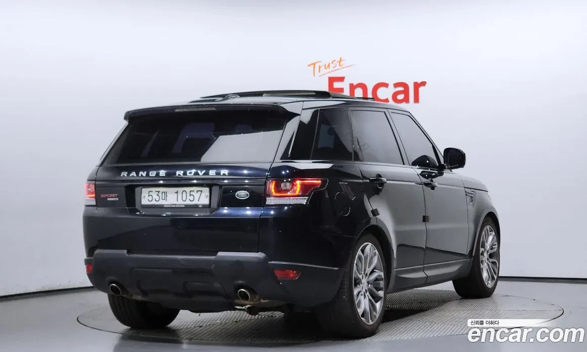 Land Rover Range Rover Sport 3.0 SC HSE Dynamic, снимка 2 - Автомобили и джипове - 54849459