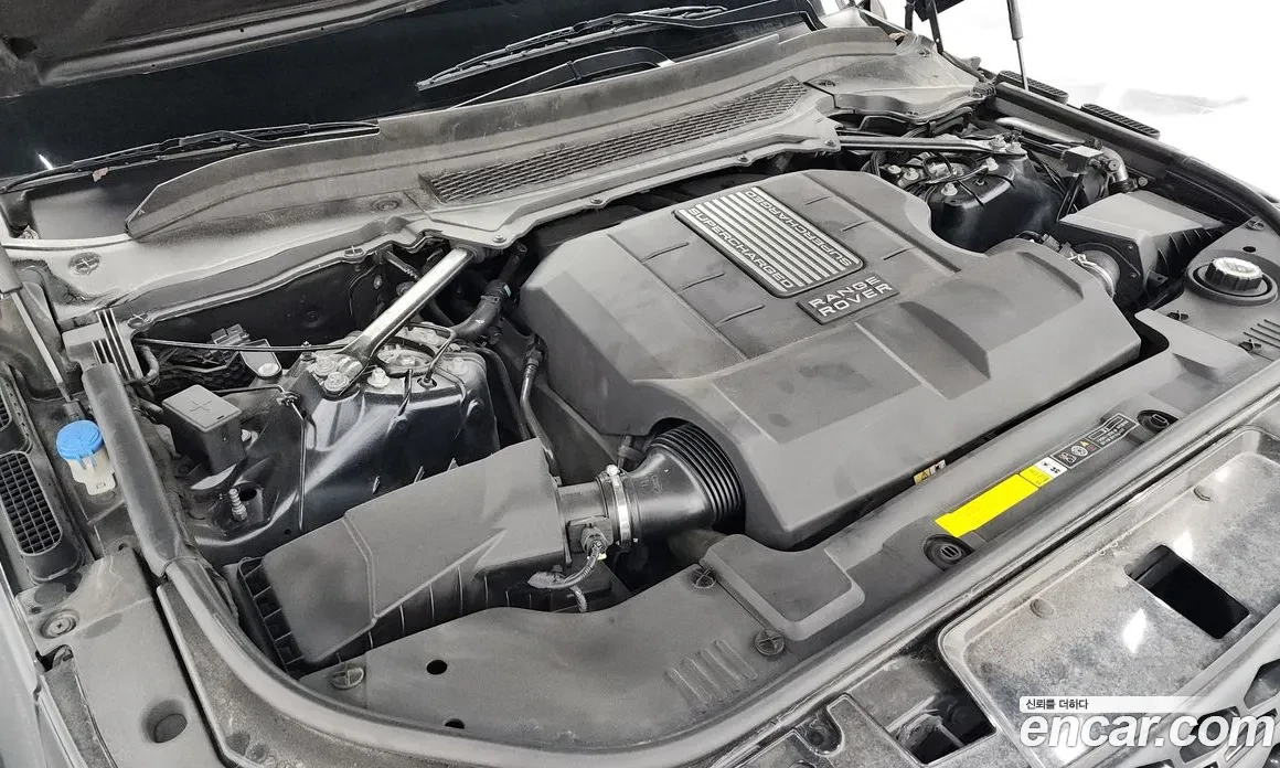 Land Rover Range Rover Sport 3.0 SC HSE Dynamic, снимка 5 - Автомобили и джипове - 54849459