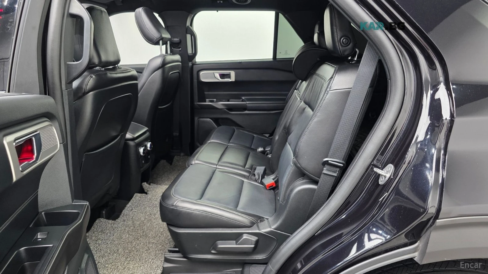 Ford Explorer 3.0 PHEV* DISTRONIC* 360* ПОДГРЕВ* ОБДУХВАНЕ* , снимка 15 - Автомобили и джипове - 56222918