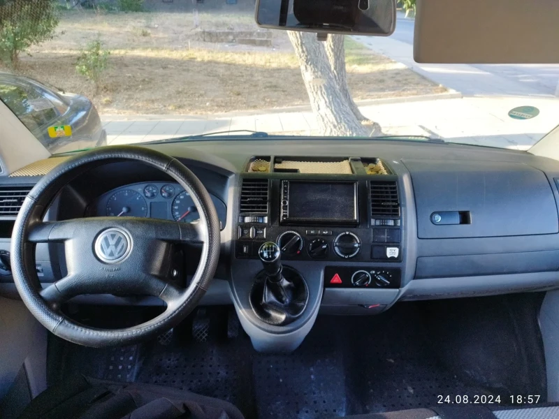 VW T5 1.9 105коня дългабаза 9места, снимка 7 - Бусове и автобуси - 47019023