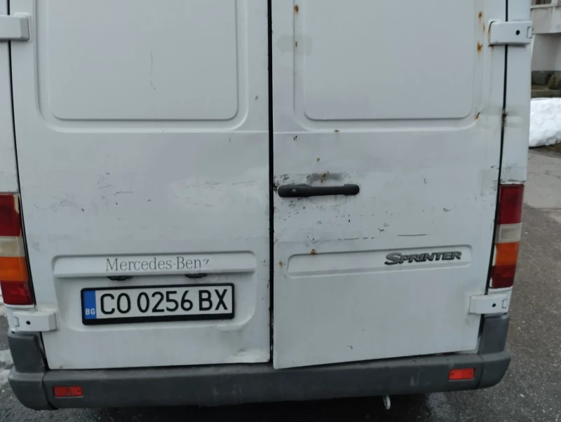 Mercedes-Benz Sprinter 208 208 CDI , снимка 9 - Бусове и автобуси - 47821897