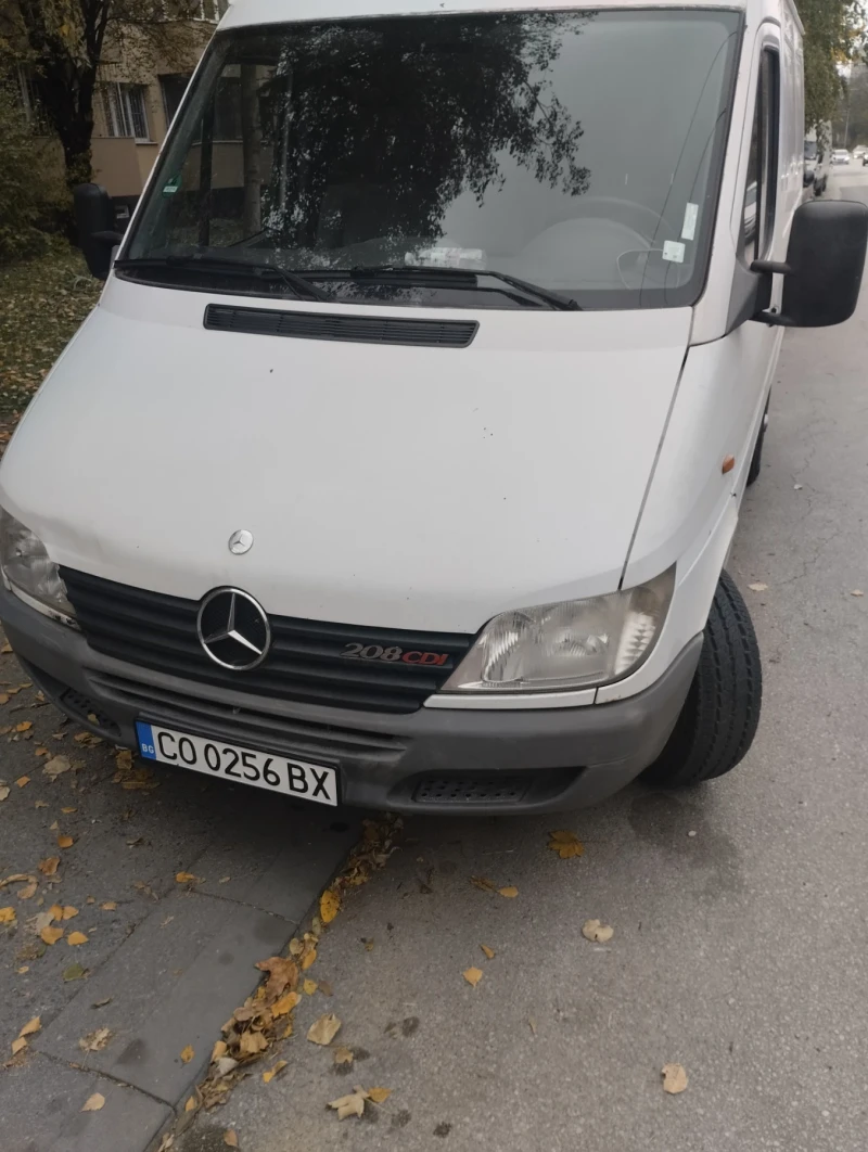 Mercedes-Benz Sprinter 208 208 CDI, снимка 2 - Бусове и автобуси - 47821897