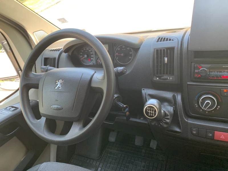 Peugeot Boxer 2.2HDI  КЛИМАТИК, снимка 4 - Бусове и автобуси - 52190908