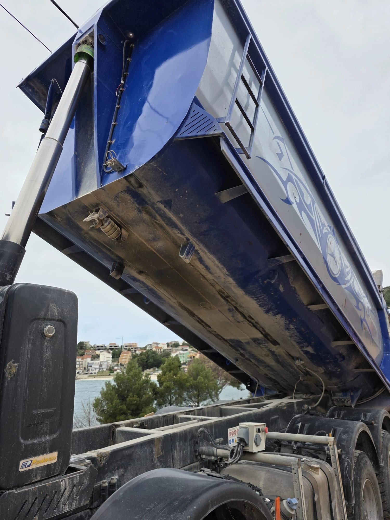 Mercedes-Benz Arocs 41.51-8�4, 20-������, , , , , ,  | Mobile.bg � ����������� 14