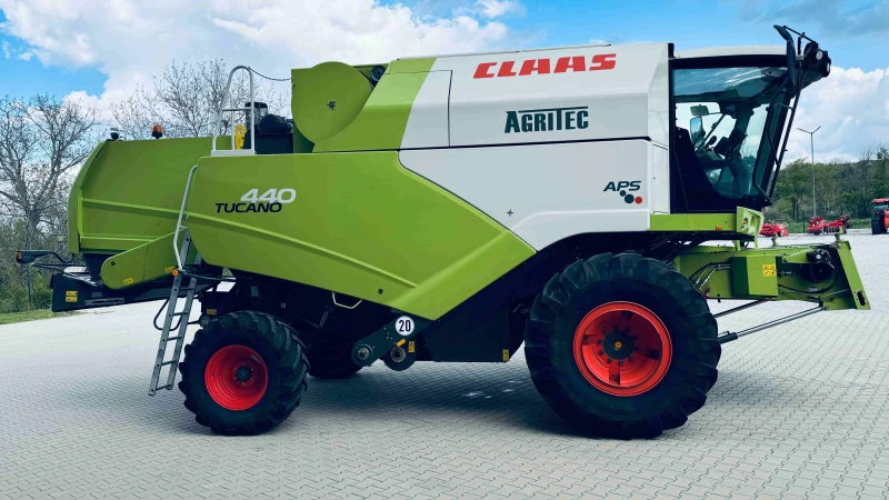 Комбайн Claas TUCANO 440 + VARIO 660, снимка 5 - Селскостопанска техника - 50056983