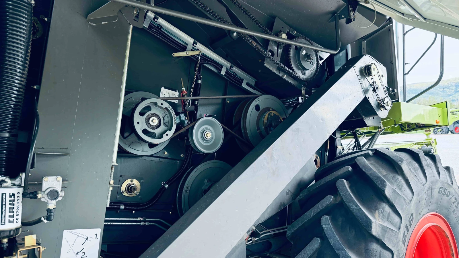  Claas TUCANO 440 + VARIO 660 | Mobile.bg   12