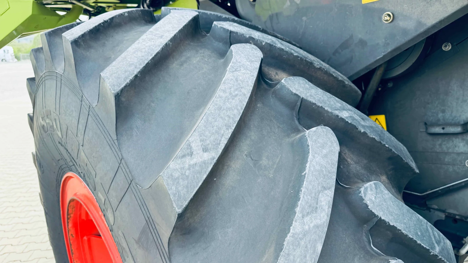  Claas TUCANO 440 + VARIO 660 | Mobile.bg   17