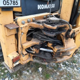 Багер Komatsu Wb91r-5 , снимка 5 — Bazar.bg Багер Komatsu Wb91r-5 , снимка 5