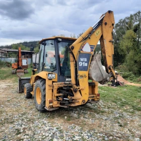 Багер Komatsu Wb91r-5 , снимка 4 — Bazar.bg Багер Komatsu Wb91r-5 , снимка 4