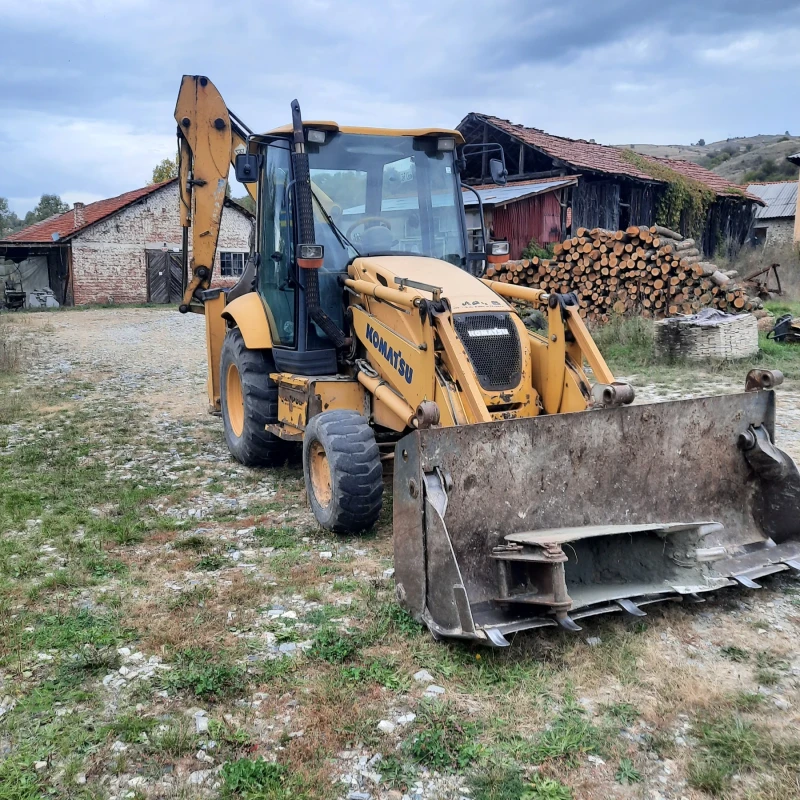 Багер Komatsu Wb91r-5 , снимка 2 - Индустриална техника - 52813846