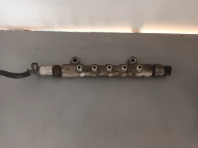 Рейл с датчик за Тойота рав 4 2.2дкат