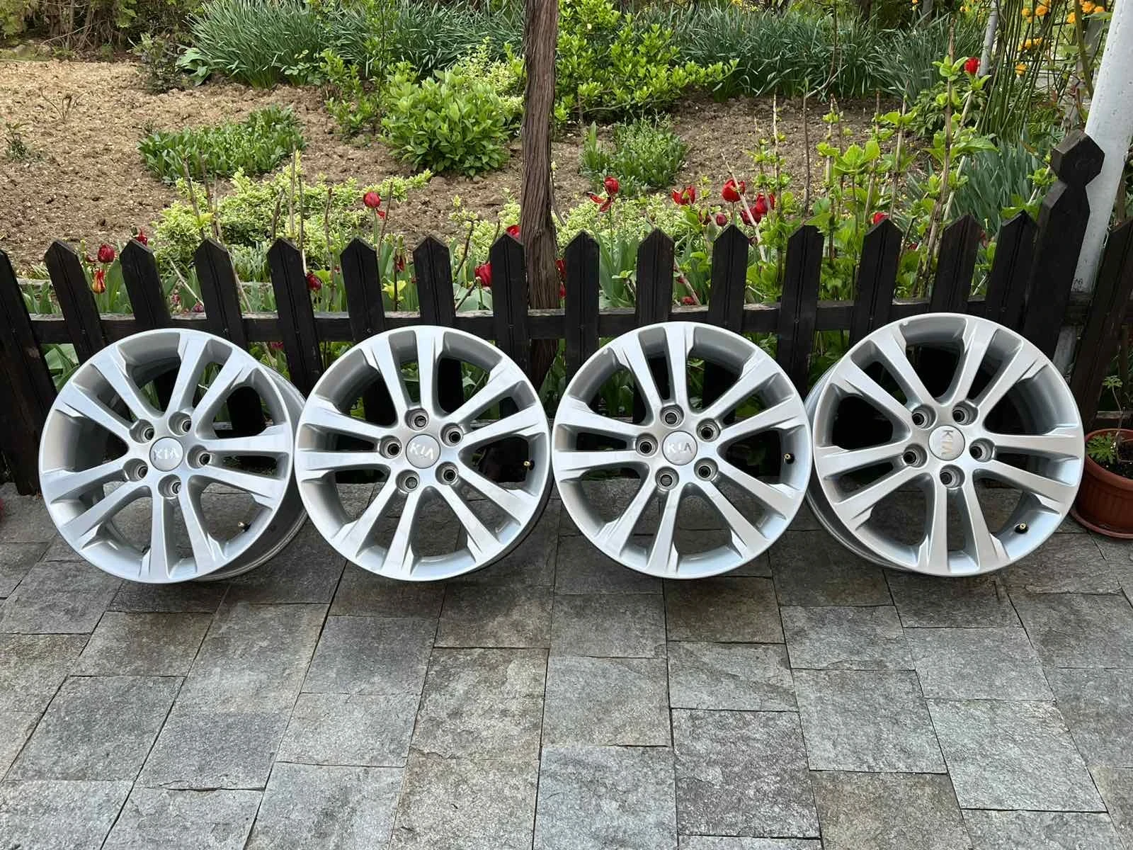 Джанти за Kia