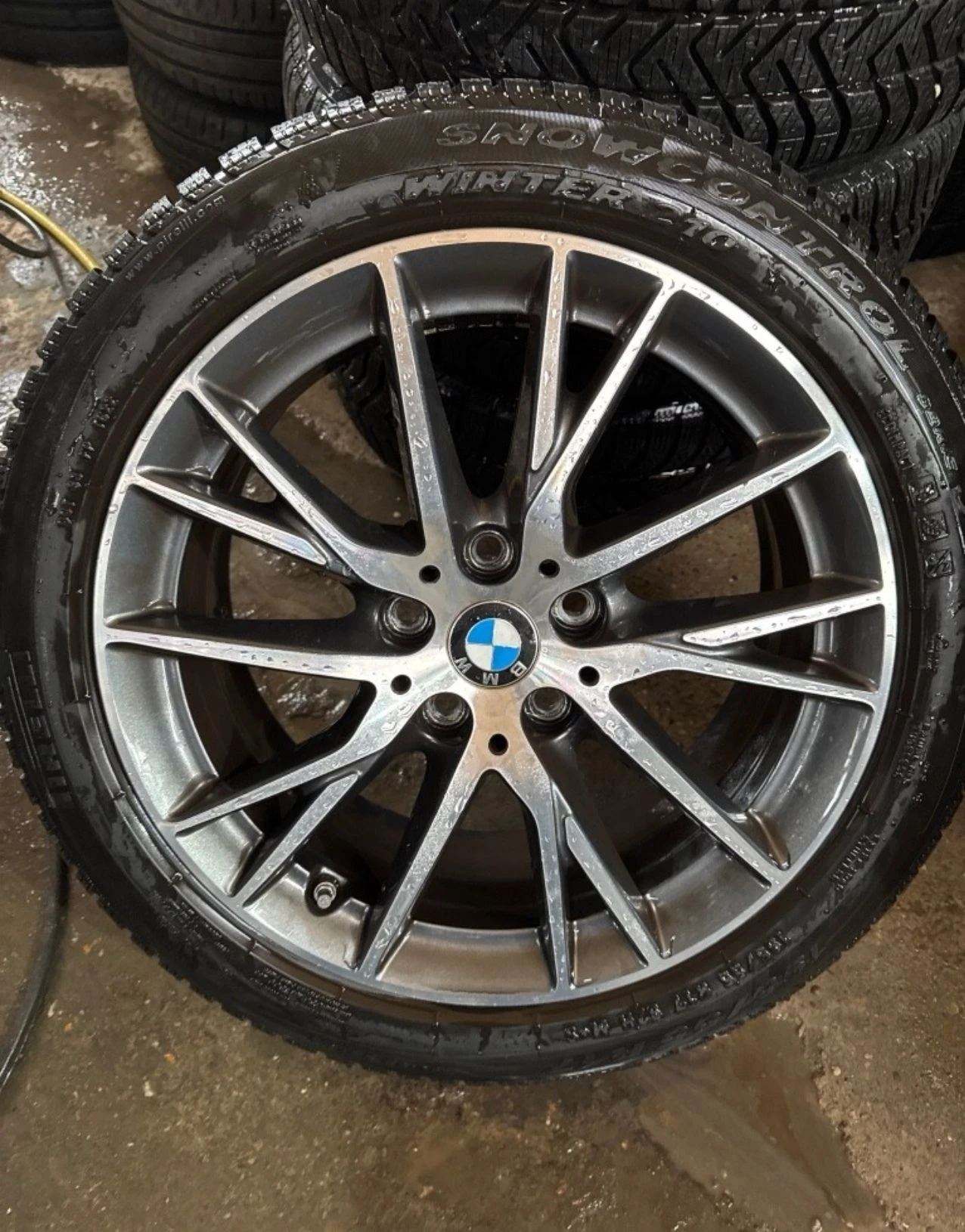 Гуми с джанти Pirelli 195/55R17