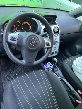 Opel Corsa 1, 4 90 к.с Автоматик, снимка 3