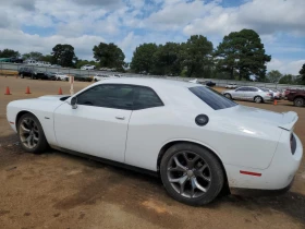 Dodge Challenger R/T, снимка 2