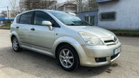 Toyota Corolla verso, снимка 1