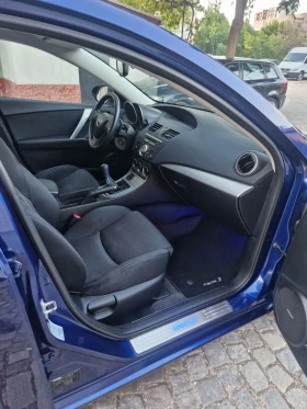 Mazda 3  MZR-185 ., BI XENON, BOSE, KEYLESS | Mobile.bg    9