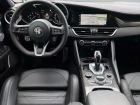 Alfa Romeo Giulia * Estrema * CARFAX * БЕЗ ПЪРВОНАЧАЛНА ВНОСКА - 23125 € / 45228.57 лв. - 21197181 12