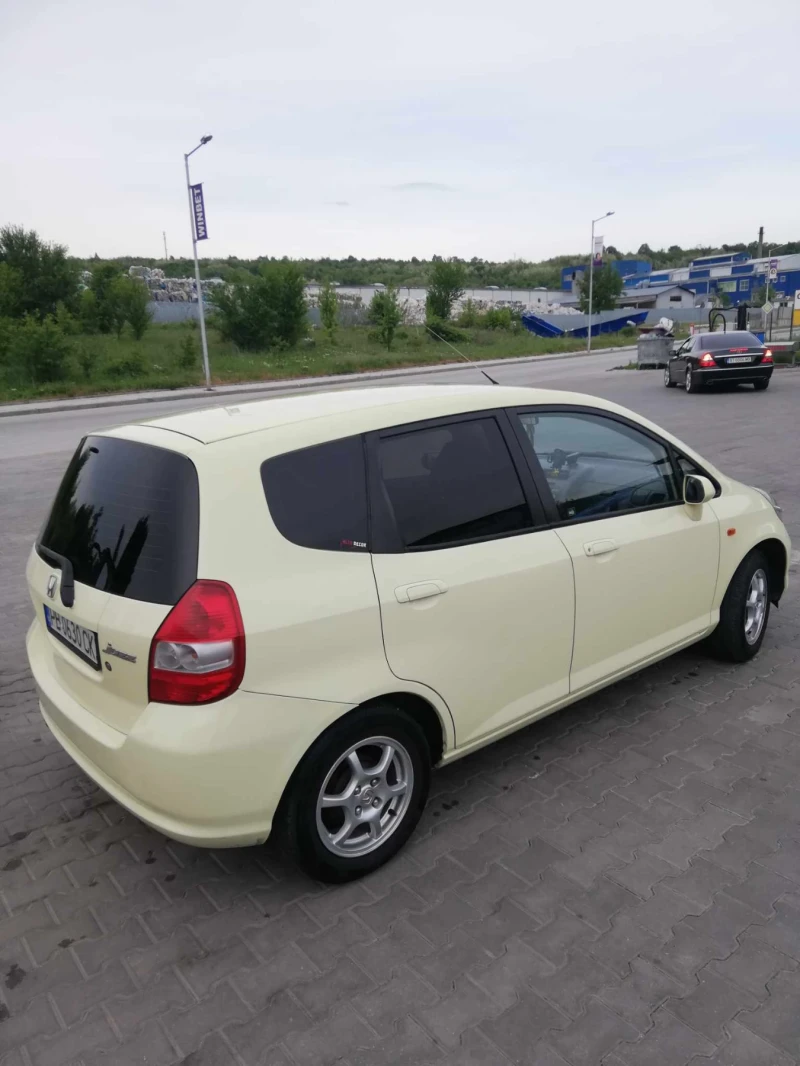 Honda Jazz, снимка 13 - Автомобили и джипове - 47041924