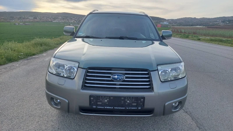 Subaru Forester Газ, бензин , снимка 2 - Автомобили и джипове - 47297971