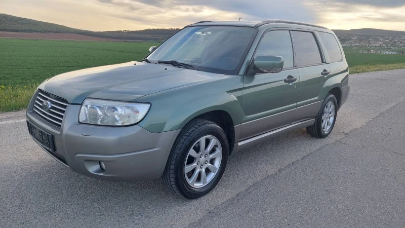 Subaru Forester Газ, бензин , снимка 3 - Автомобили и джипове - 47297971