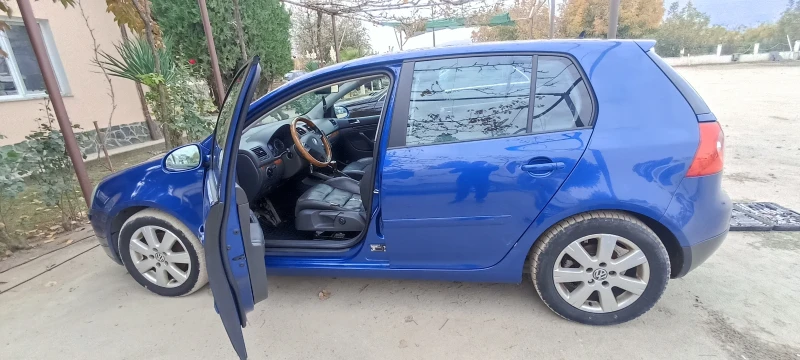 VW Golf 2.0, снимка 5 - Автомобили и джипове - 48315312