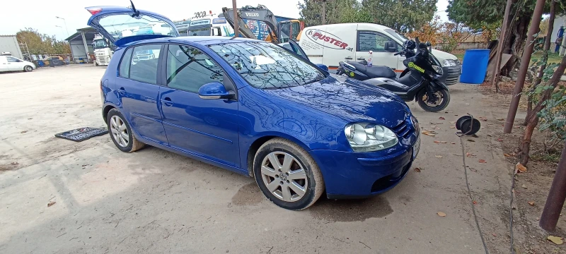 VW Golf 2.0, снимка 9 - Автомобили и джипове - 48315312