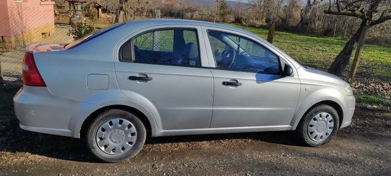 Chevrolet Aveo 1.4, снимка 2 - Автомобили и джипове - 48562897