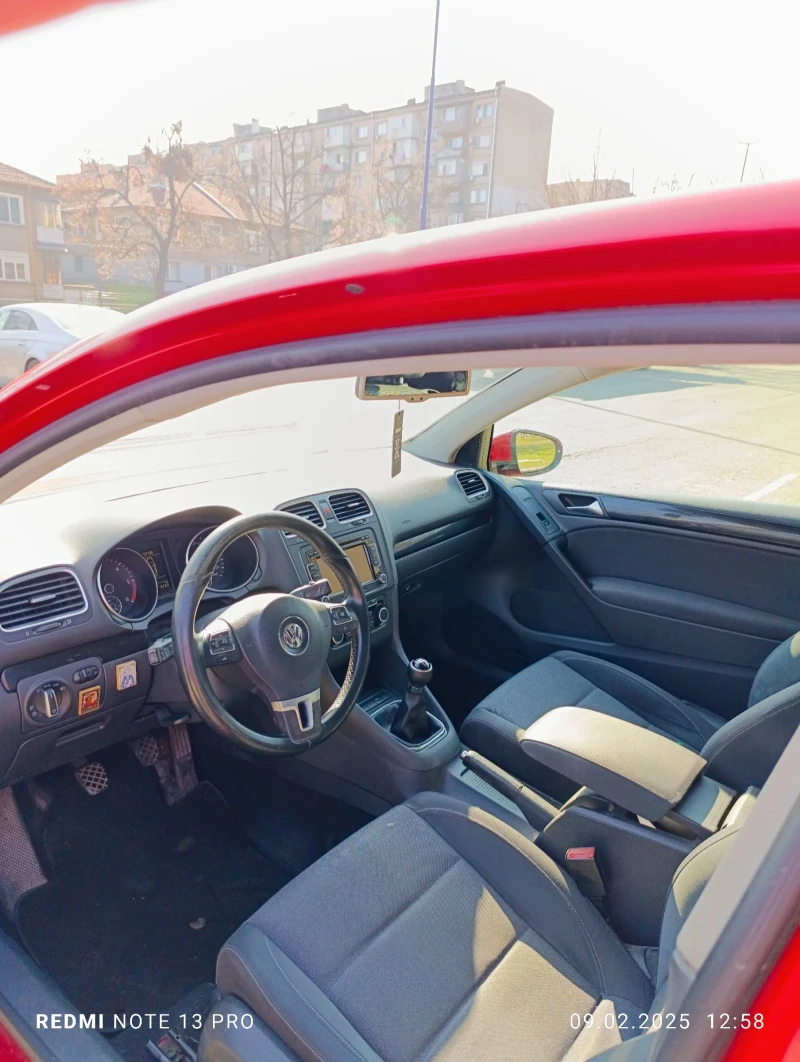 VW Golf 2.0D, снимка 15 - Автомобили и джипове - 49043600