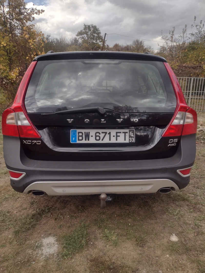 Volvo Xc70, снимка 8 - Автомобили и джипове - 49230730