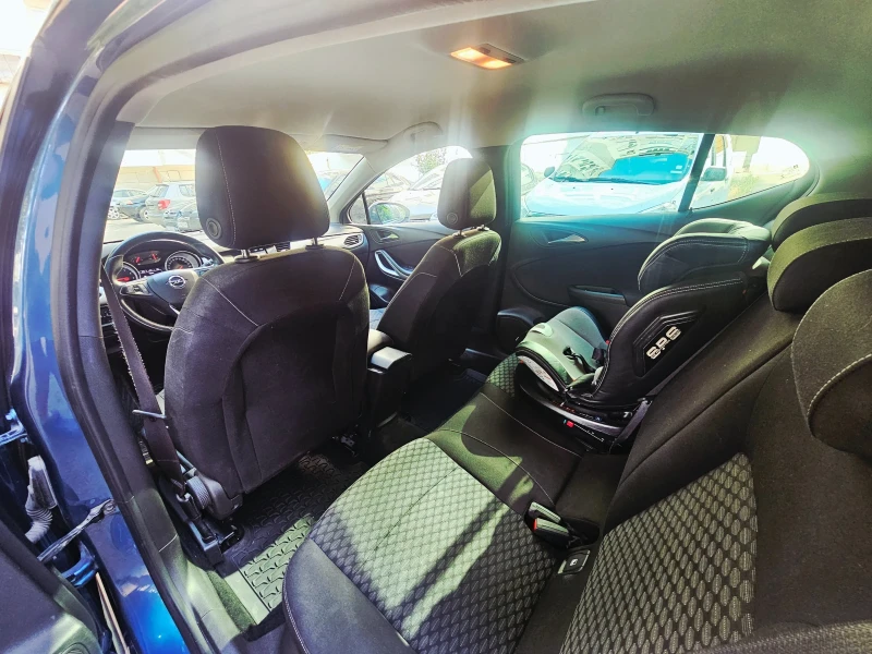 Opel Astra К 150hp - Обслужена -, снимка 11 - Автомобили и джипове - 51055430