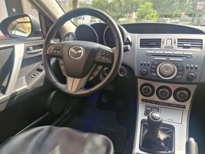 Mazda 3  MZR-185 к.с, BI XENON, BOSE, KEYLESS, снимка 17 - Автомобили и джипове - 52511924