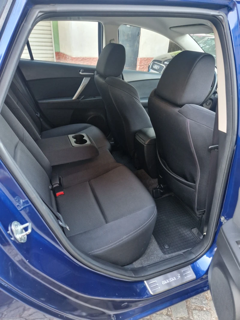 Mazda 3  MZR-185 к.с, BI XENON, BOSE, KEYLESS, снимка 8 - Автомобили и джипове - 52511924