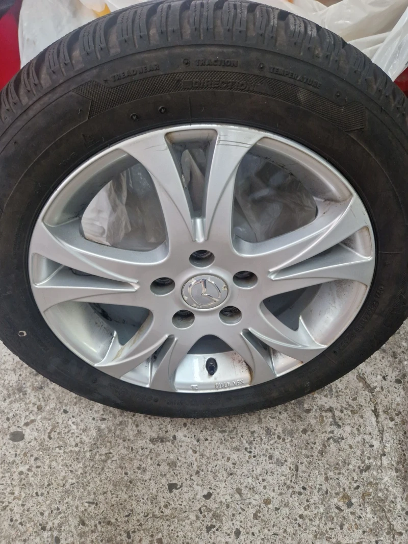 Mazda 3  MZR-185 к.с, BI XENON, BOSE, KEYLESS, снимка 12 - Автомобили и джипове - 52511924