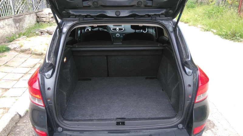 Renault Clio 1.2 Газ, снимка 6 - Автомобили и джипове - 51861102