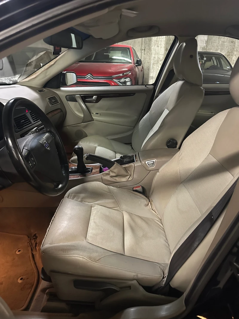 Volvo S60, снимка 12 - Автомобили и джипове - 51936836