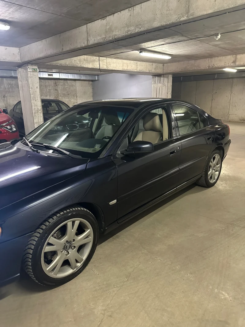 Volvo S60, снимка 2 - Автомобили и джипове - 51936836