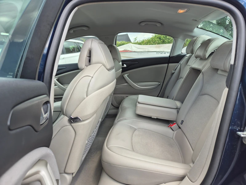 Citroen C5 1.6i-156кс/СЕДАН/АВТОМАТИК/НАВИ/КОЖА, снимка 11 - Автомобили и джипове - 52156439