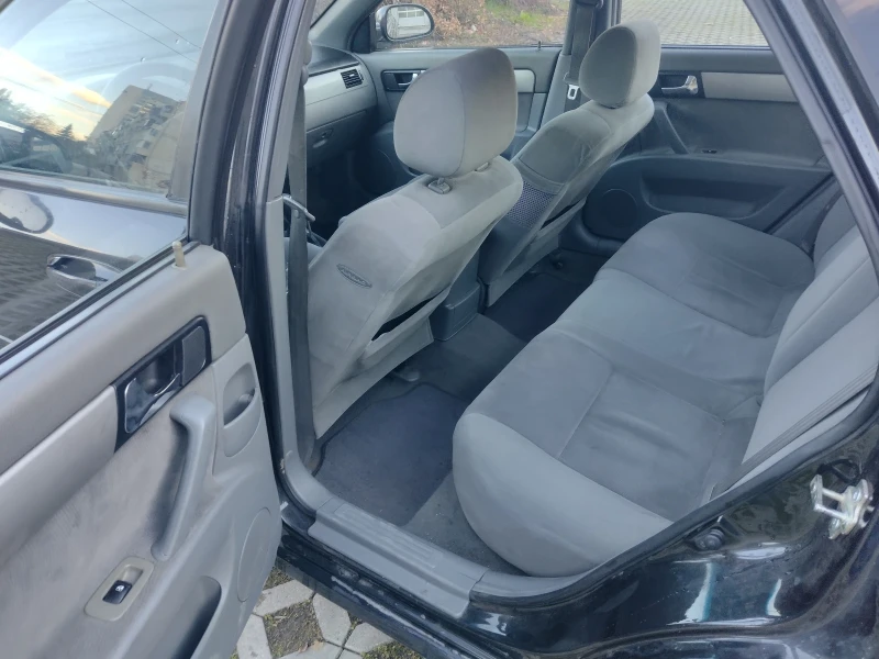 Chevrolet Lacetti 2.0 Tcdi, снимка 11 - Автомобили и джипове - 52514220