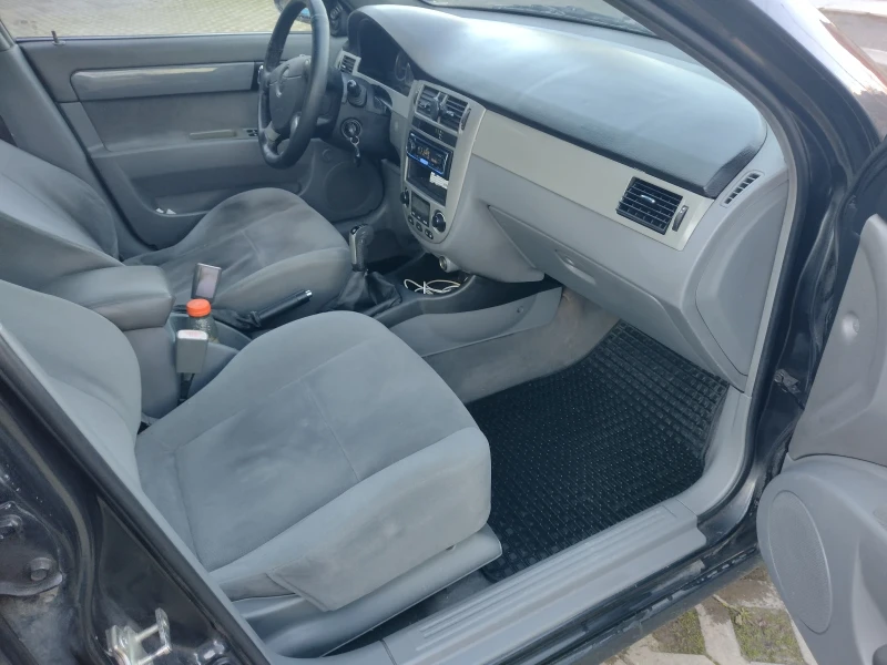 Chevrolet Lacetti 2.0 Tcdi, снимка 9 - Автомобили и джипове - 52514220