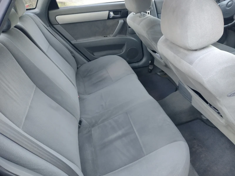 Chevrolet Lacetti 2.0 Tcdi, снимка 10 - Автомобили и джипове - 52514220