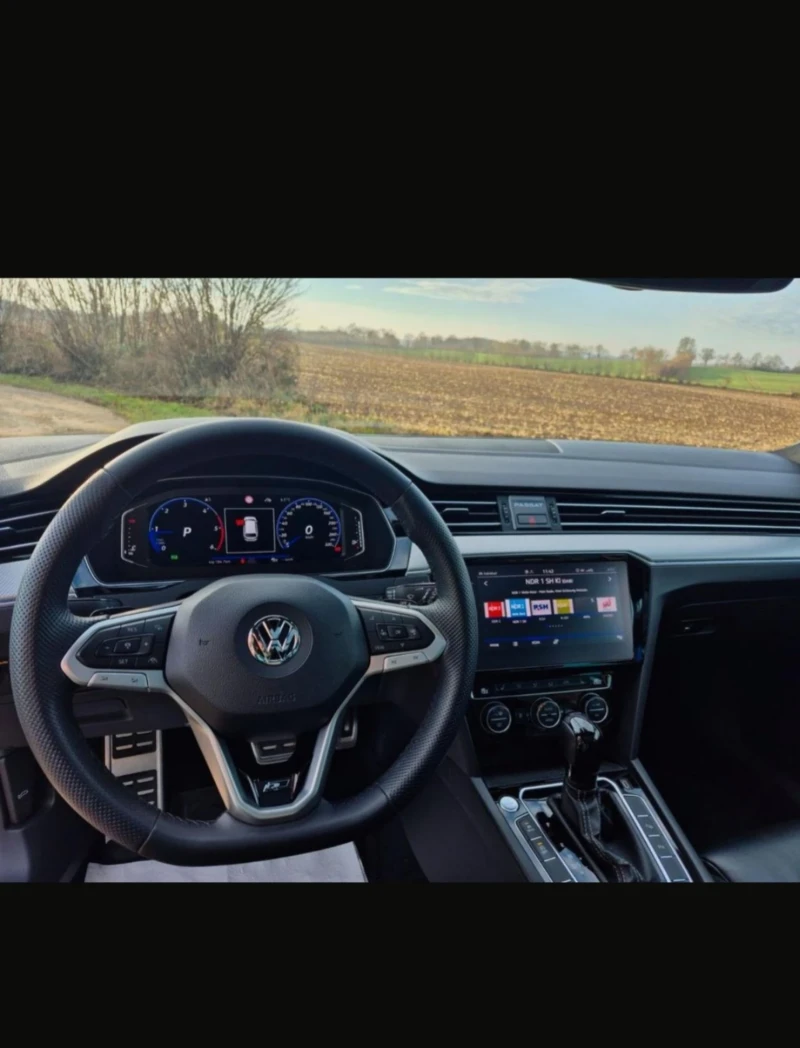 VW Passat Passat B-8. 5 bitdi, снимка 11 - Автомобили и джипове - 52952705