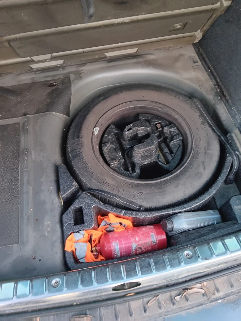 Citroen C5 2.2хди, снимка 10 - Автомобили и джипове - 53369578