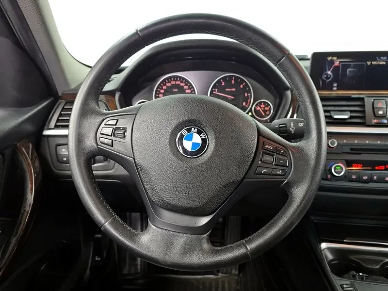 BMW 320 d, снимка 13 - Автомобили и джипове - 54589711