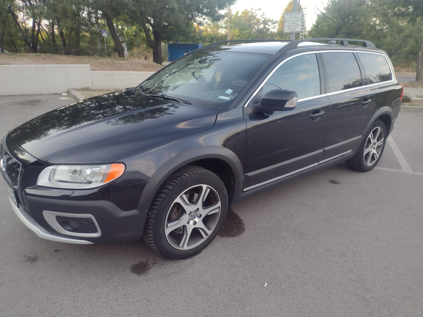 Volvo Xc70  - изображение 6