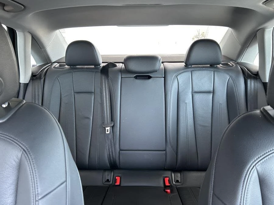 Audi A4 2017 Audi A4 2.0T quattro Premium Plus AWD | Mobile.bg — изображение 15